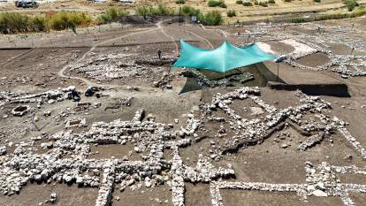 Diyarbakır’da 9 bin 500 yıllık “Kamusal Yapı” keşfedildi