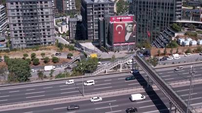 Sarıyer'deki CHP binasında hareketli saatler! Gözler MYK toplantısında