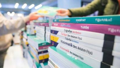 Okullarda kaynak kitap dayatması: Veliler mağdur, yasaklar çiğneniyor!