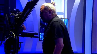 Erman Toroğlu stüdyoda gerildi! VAR hakemine sert tepki: ‘Trabzon’un buz gibi golünü iptal ettiler’