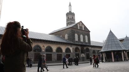Diyarbakır'a turist akını: Yabancıların uğrak noktası oldu!