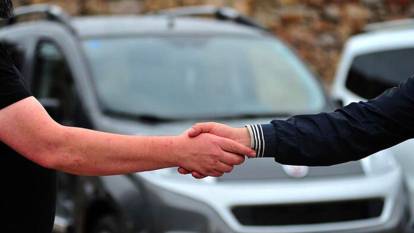 İkinci el araçta düşük kilometre oyunu! Bakanlık harekete geçti