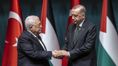 Cumhurbaşkanı Erdoğan Filistin Devlet Başkanı Abbas ile görüşüyor