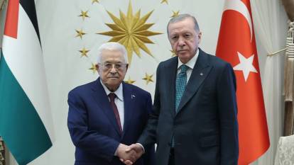 Cumhurbaşkanı Erdoğan, Abbas ile görüştü: Türkiye, Filistin’in sesi olmaya devam edecek!