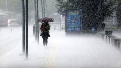 Hafta sonu planı yapacaklar dikkat! Meteoroloji’den sürpriz uyarı: Bu illerde sağanak yağış bekleniyor!