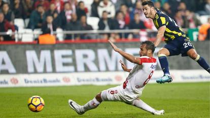 Fenerbahçe - Antalyaspor maçı bu akşam canlı yayınlanacak! İşte muhtemel 11’ler