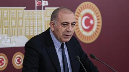 Son dakika! Gürsel Tekin görevine devam edecek