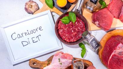 Kilo vermek için sadece etle besleniyorlar: Bu diyetin bedeli sandığınızdan daha ağır olabilir! Carnivore diyetinin tehlikeleri