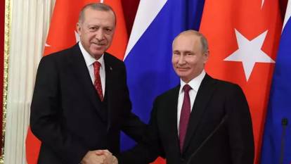 Cumhurbaşkanı Erdoğan'dan diplomasi trafiği: Putin ile görüştü