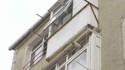Kırgız kadının şüpheli ölümü: Pencereden düşerek hayatını kaybetti!