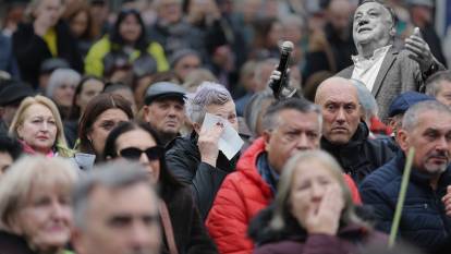 Balkanlar'ın efsanesi Halid Beslic son yolculuğuna uğurlandı