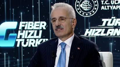 Bakan Uraloğlu'ndan 5G açıklaması: Sim kartlarının değiştirilmesi gerekecek!
