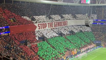Galatasaray tribünlerinden Gazze mesajı: Soykırımı durdurun!
