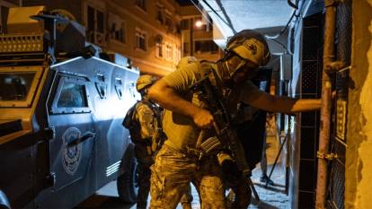 İstanbul merkezli operasyon: 'Yeni nesil suç örgütleri' çökertildi: 89 gözaltı, 62 tutuklama