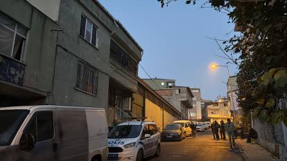 Küçükçekmece'de apartmanda patlama: 7 kişi yaşıyordu, 2 yaralı var