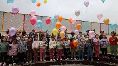 Minik kalplerden lösemili çocuklara umut mesajı