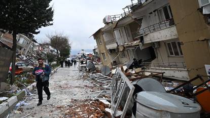 Hatay'da deprem paniği: 1 yaralı