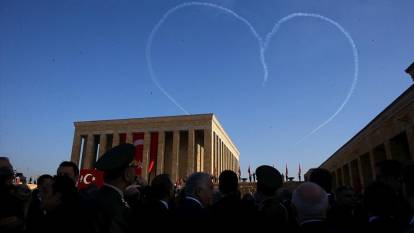 10 Kasım Anıtkabir ve Dolmabahçe Sarayı ziyaret saatleri 2025:  Anıtkabir ve Dolmabahçe bugün kaça kadar açık?