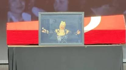 Muazzez Abacı'ya veda! Gözyaşlarını tutamadılar