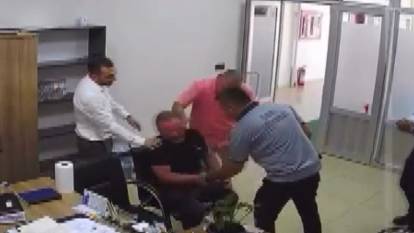 Belediye önünde kendisini ateşe vermişti: Olayın kamera görüntüleri ortaya çıktı