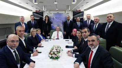 Cumhurbaşkanı Erdoğan'dan Putin görüşmesine ilişkin açıklama: En kısa sürede Türkiye'ye bekliyoruz