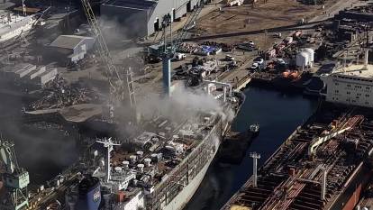 Tuzla'da korkutan gemi yangını: Ekipler seferber oldu