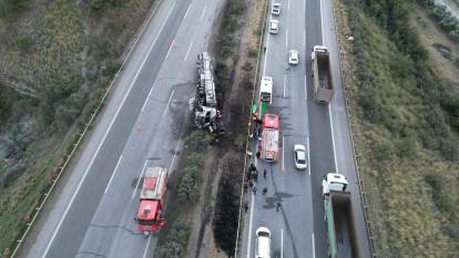 Hatay'da TIR faciası: 2 kişi hayatını kaybetti