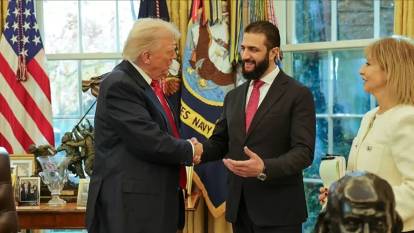 Trump, Suriye'ye yönelik yaptırımları kaldırdı!