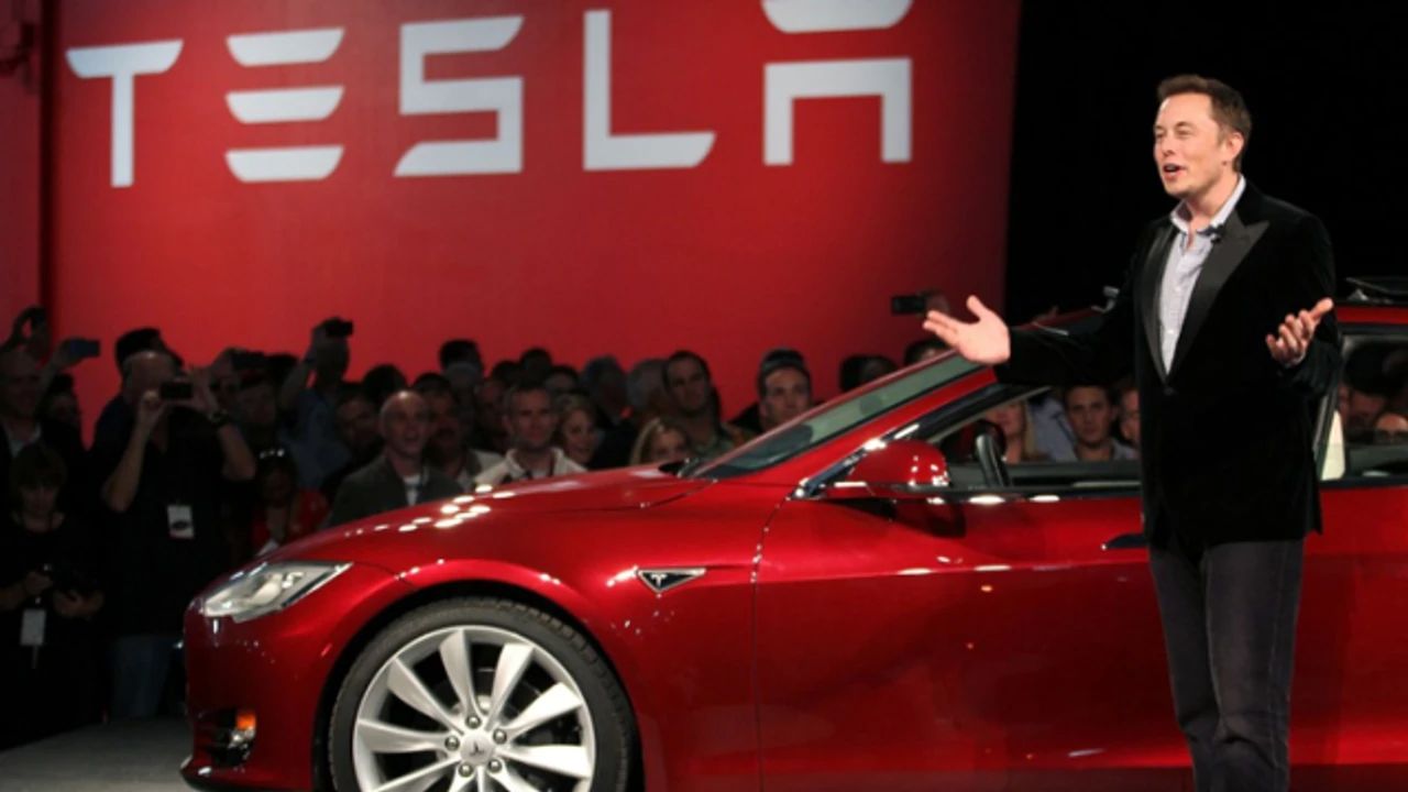 elon-muskin-teslasi-resmen-zengin-etti-dunyanin-en-degerli-10-sirketi-arasinda-en-cok-kazandiran-oldu-17333999074016.jpg