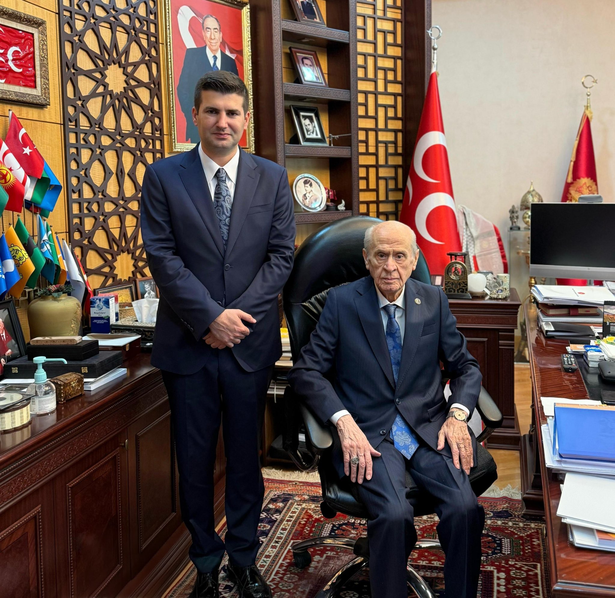 bahceli-001.jpg