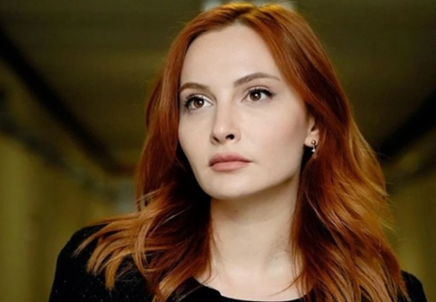 basak-gumulcinelioglu.png