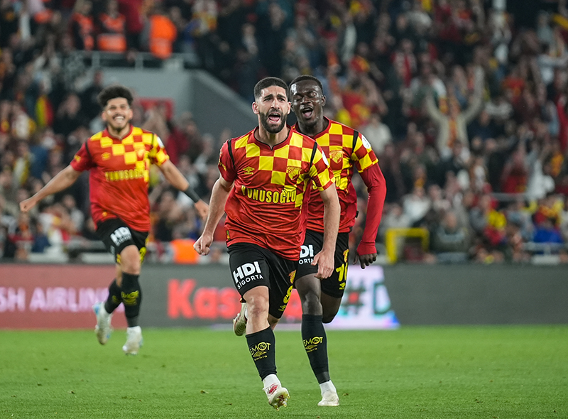 aa-20250428-37781641-37781633-goztepe-rams-basaksehir.jpg