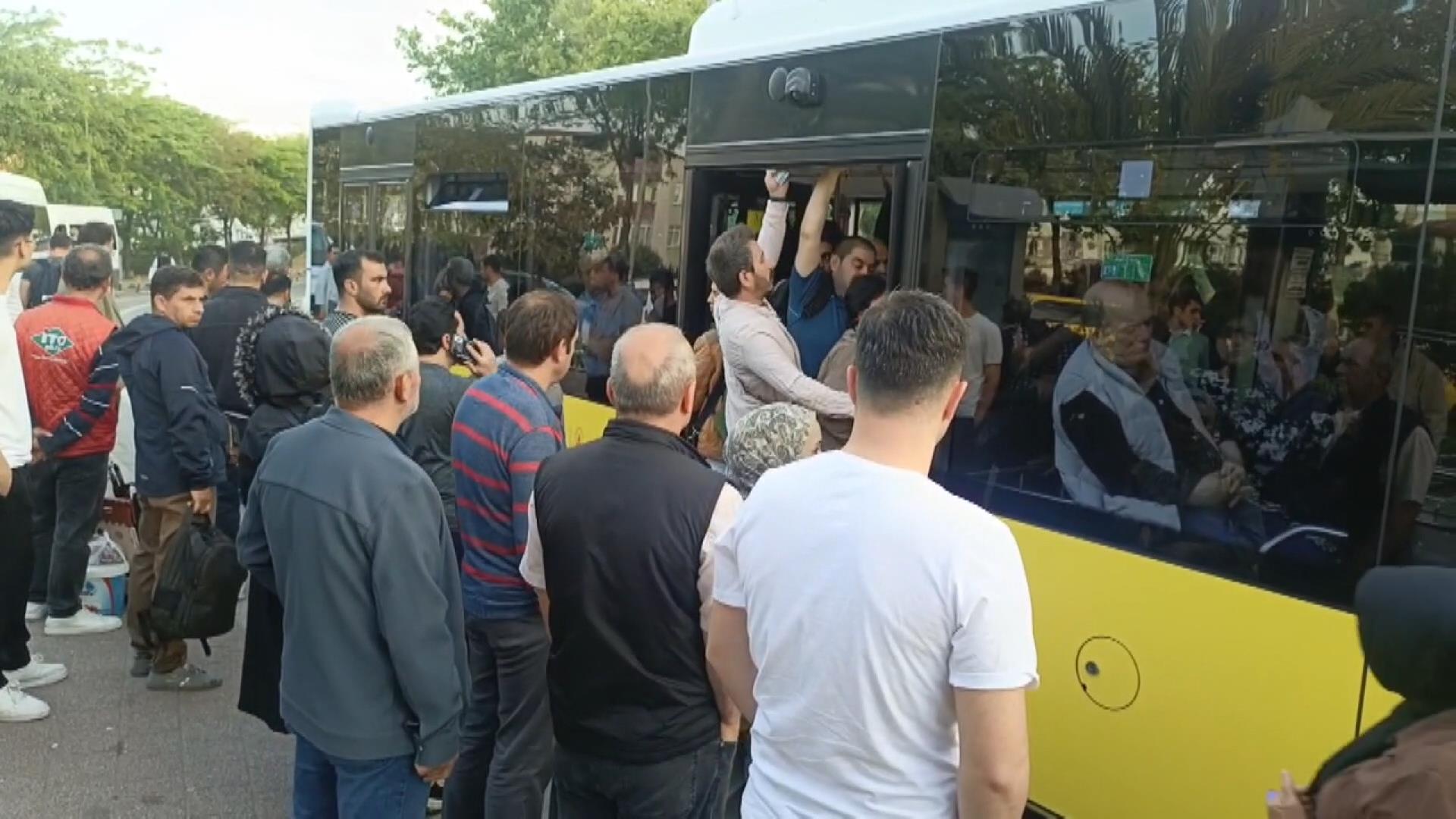 istanbul-istanbulda-halk-otobusleri-k-725680-214473.jpg