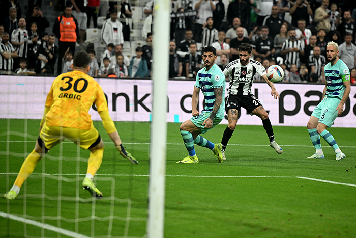 aa-20250525-38079579-38079572-besiktas-caykur-rizespor.jpg