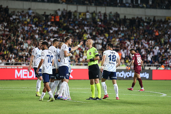 aa-20250526-38090613-38090606-atakas-hatayspor-fenerbahce.jpg