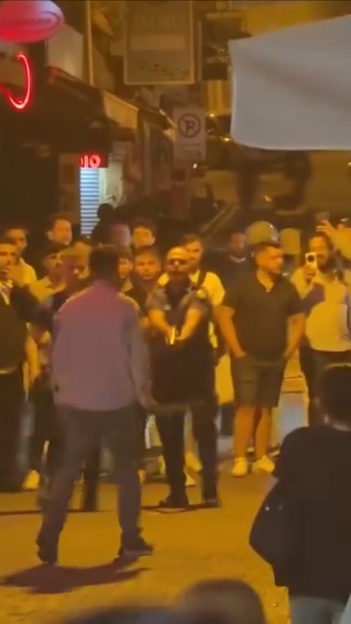 istanbul-besiktasta-mekanda-esime-ba-755631-223029.jpg