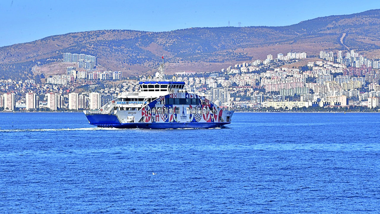 aw479278-02.jpg