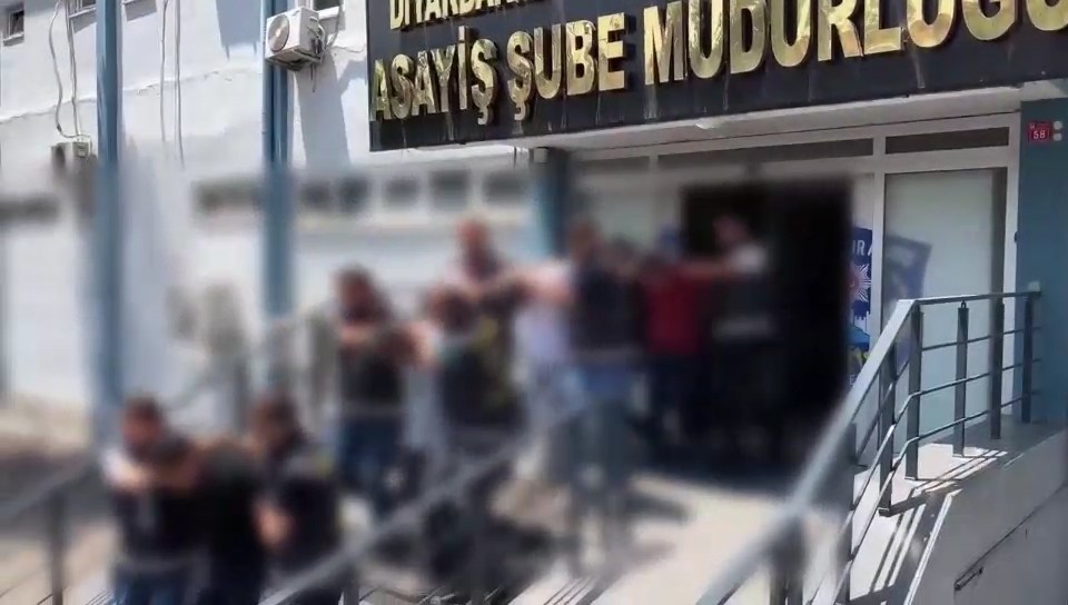 whatsapp-video-2025-06-26-at-10-35-31-1-mp4-snapshot-00-11-921.jpg