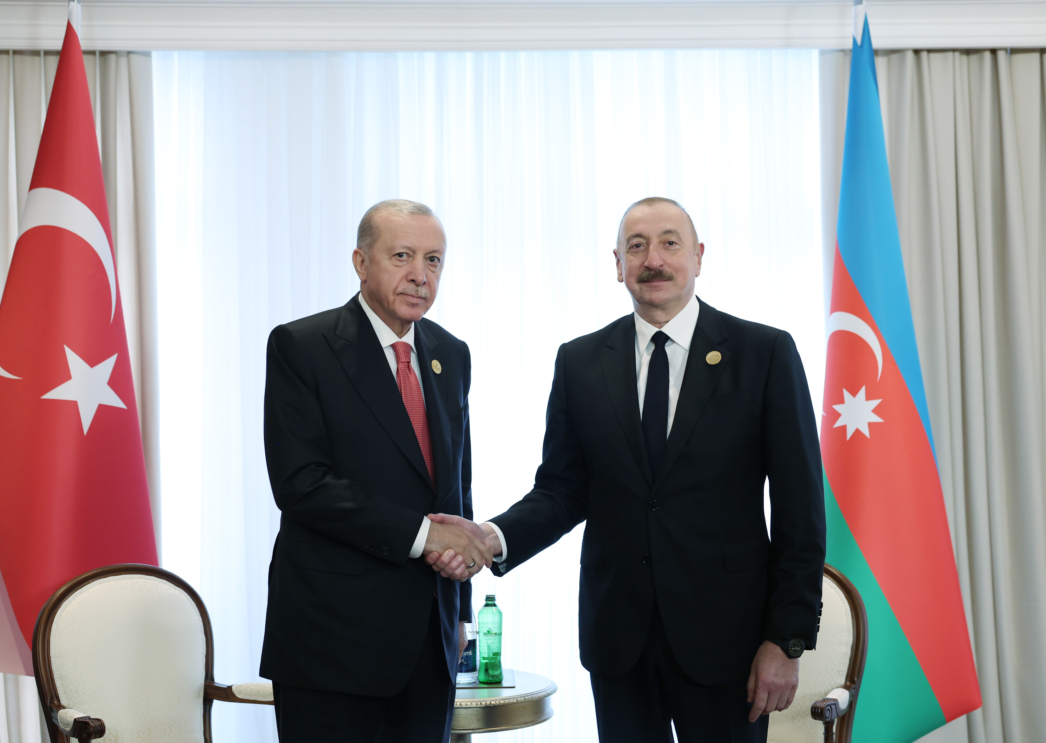 aa-20250704-38470874-38470873-cumhurbaskani-erdogan-azerbaycan-cumhurbaskani-ilham-aliyev-ile-gorustu.jpg