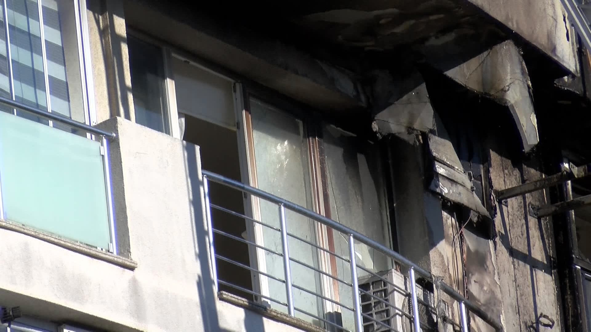 istanbul-beylikduzunde-terasta-cikan-802447-237525.jpg