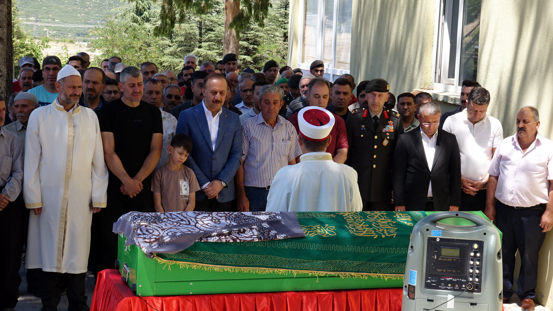 sehit-annesinin-son-istegi-yerine-getiri-802344-237491.jpg