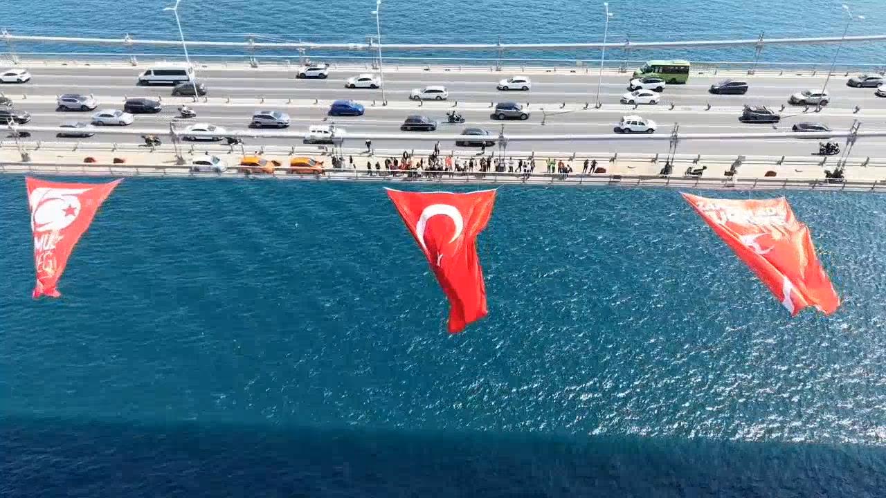 istanbul-15-temmuz-sehitler-koprusun-808192-239326.jpg
