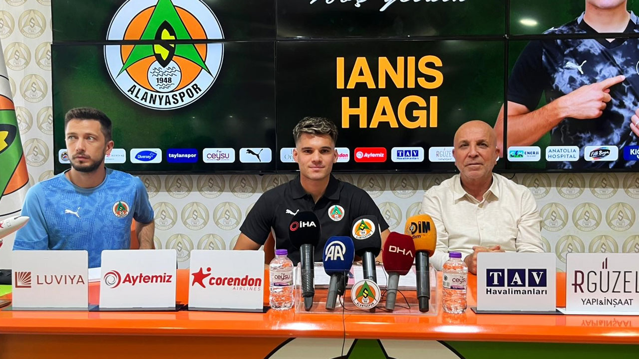 hagi1.jpg