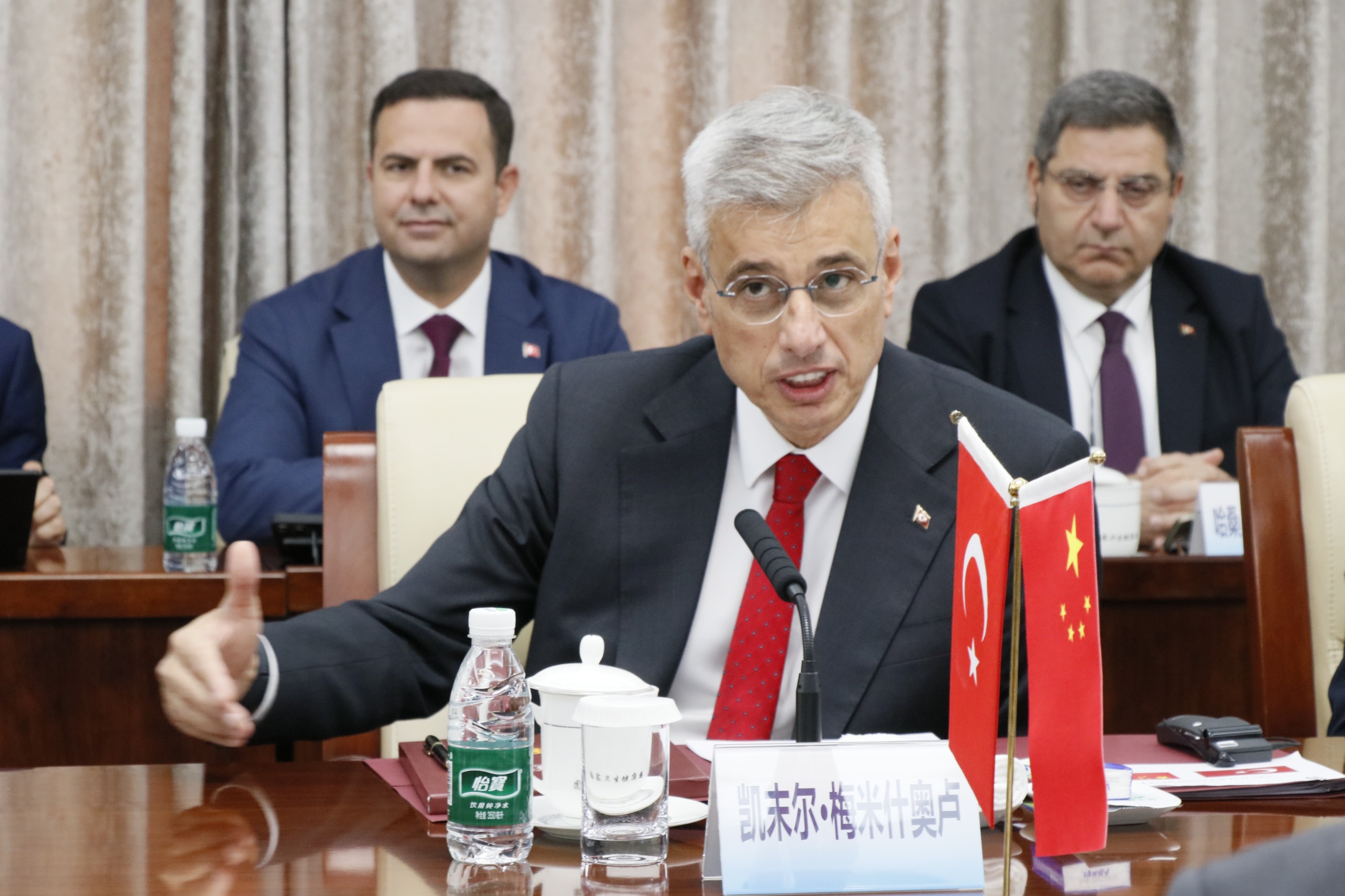 saglik-bakani-cin-pekin-ulusal-saglik-komisyonu-08092025-4.jpg