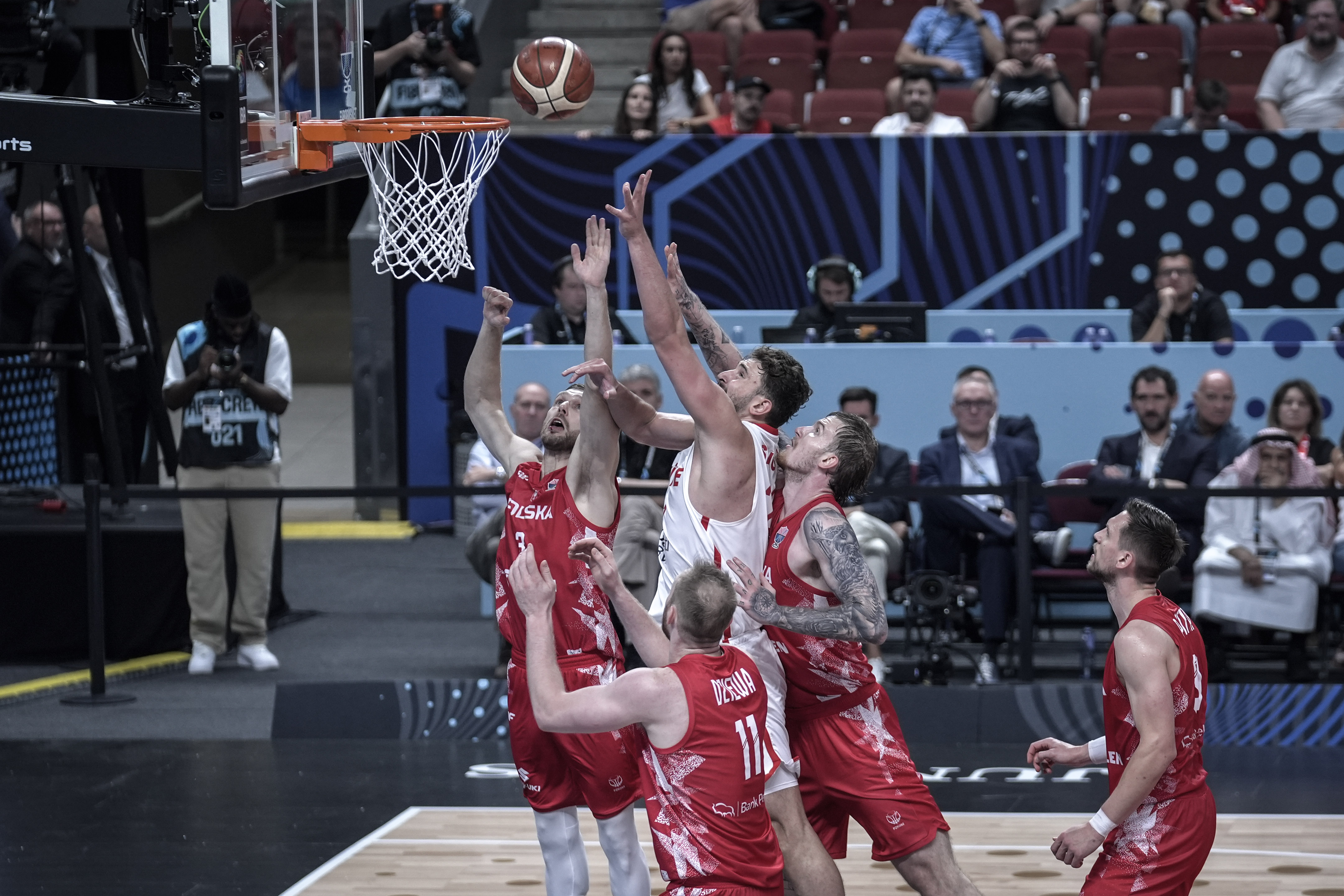 aa-20250909-39067381-39067378-eurobasket-2025-turkiye-polonya.jpg