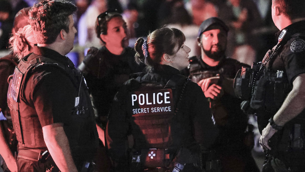 polis.jpg