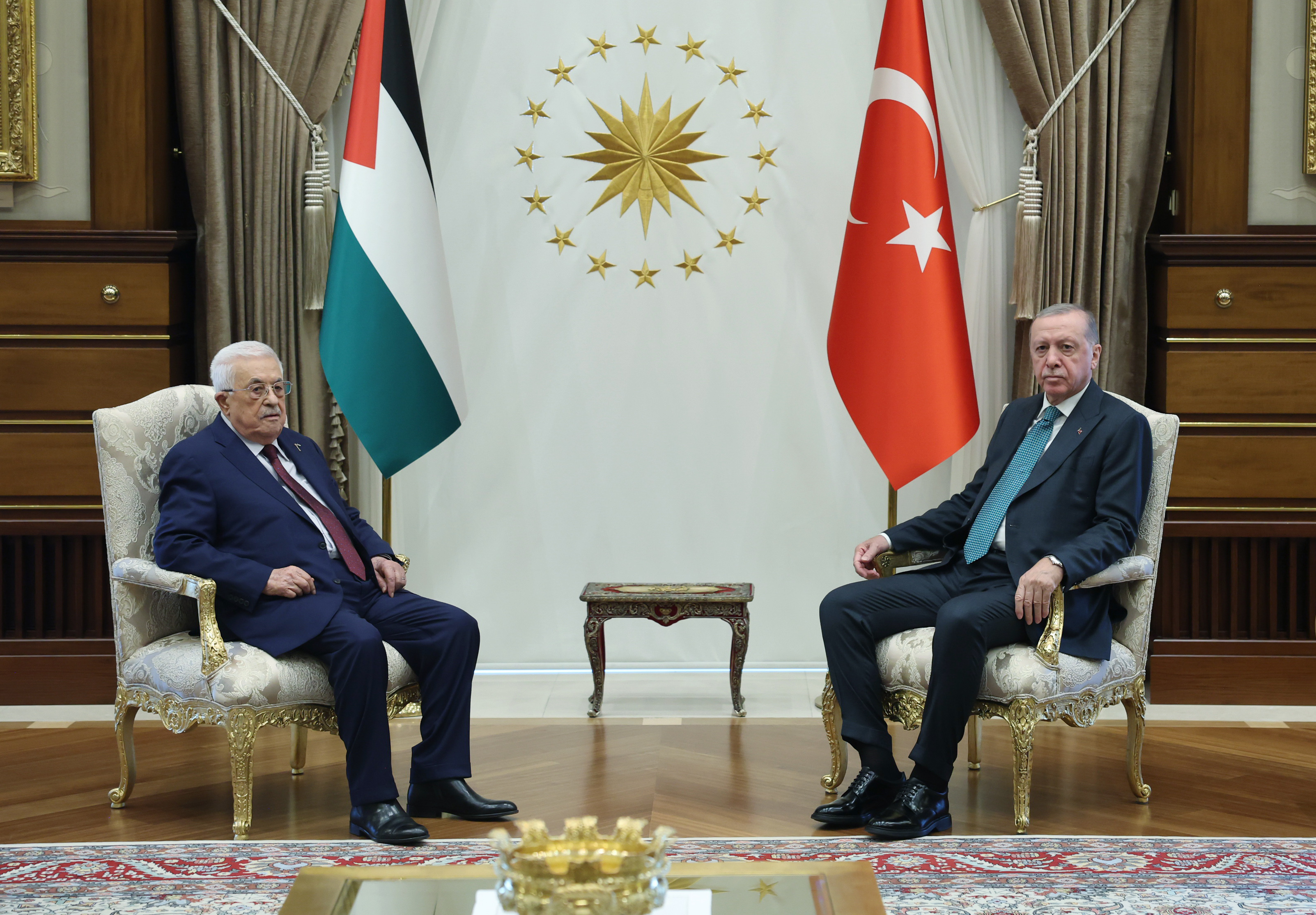 aa-20250918-39153135-39153133-cumhurbaskani-erdogan-filistin-devlet-baskani-abbas-ile-gorustu.jpg