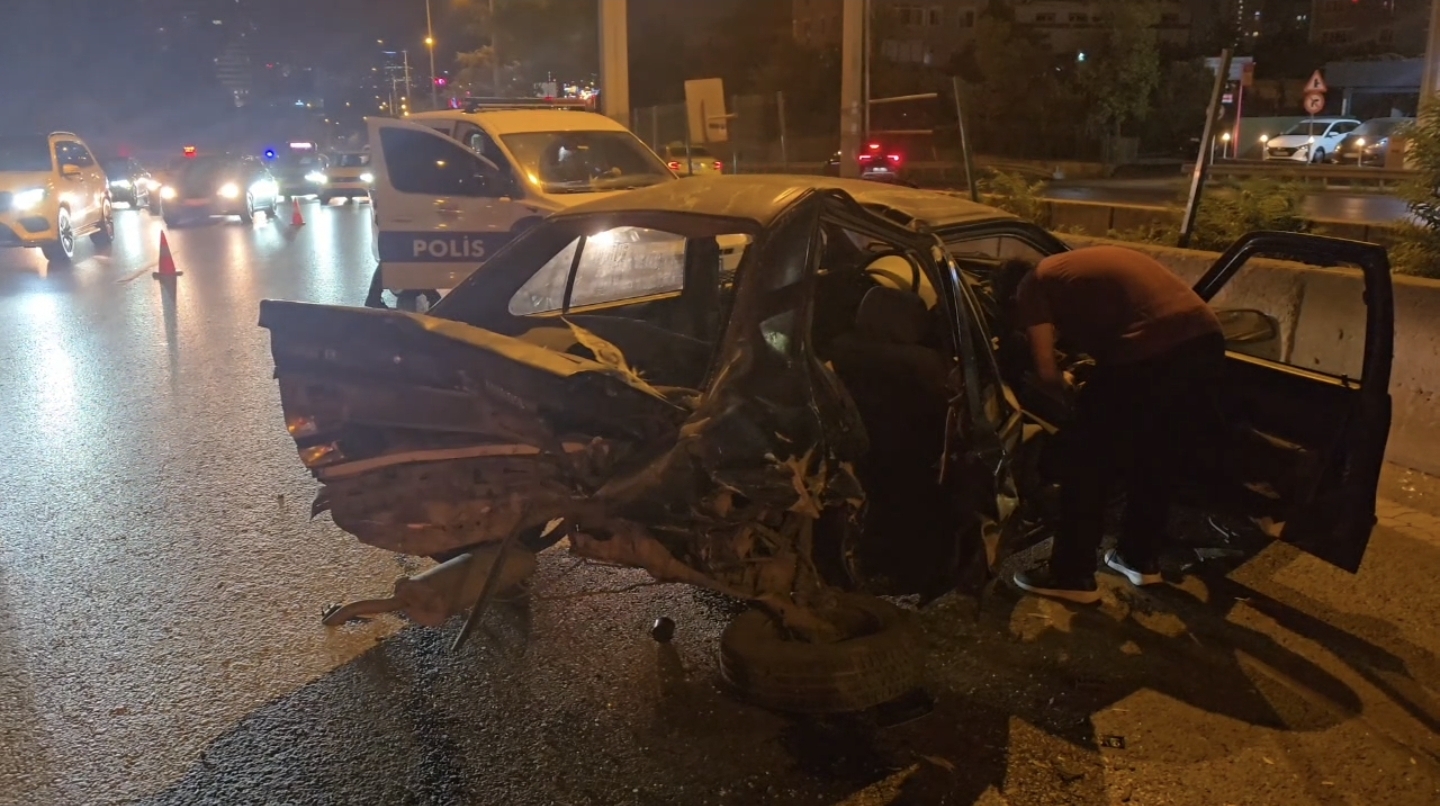 istanbul-kadikoyde-3-aracin-karistigi-925203-274832.jpg
