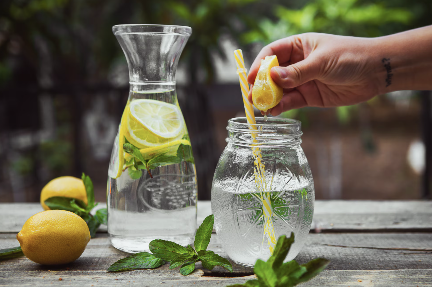 limonlu-detoks-suyu.png