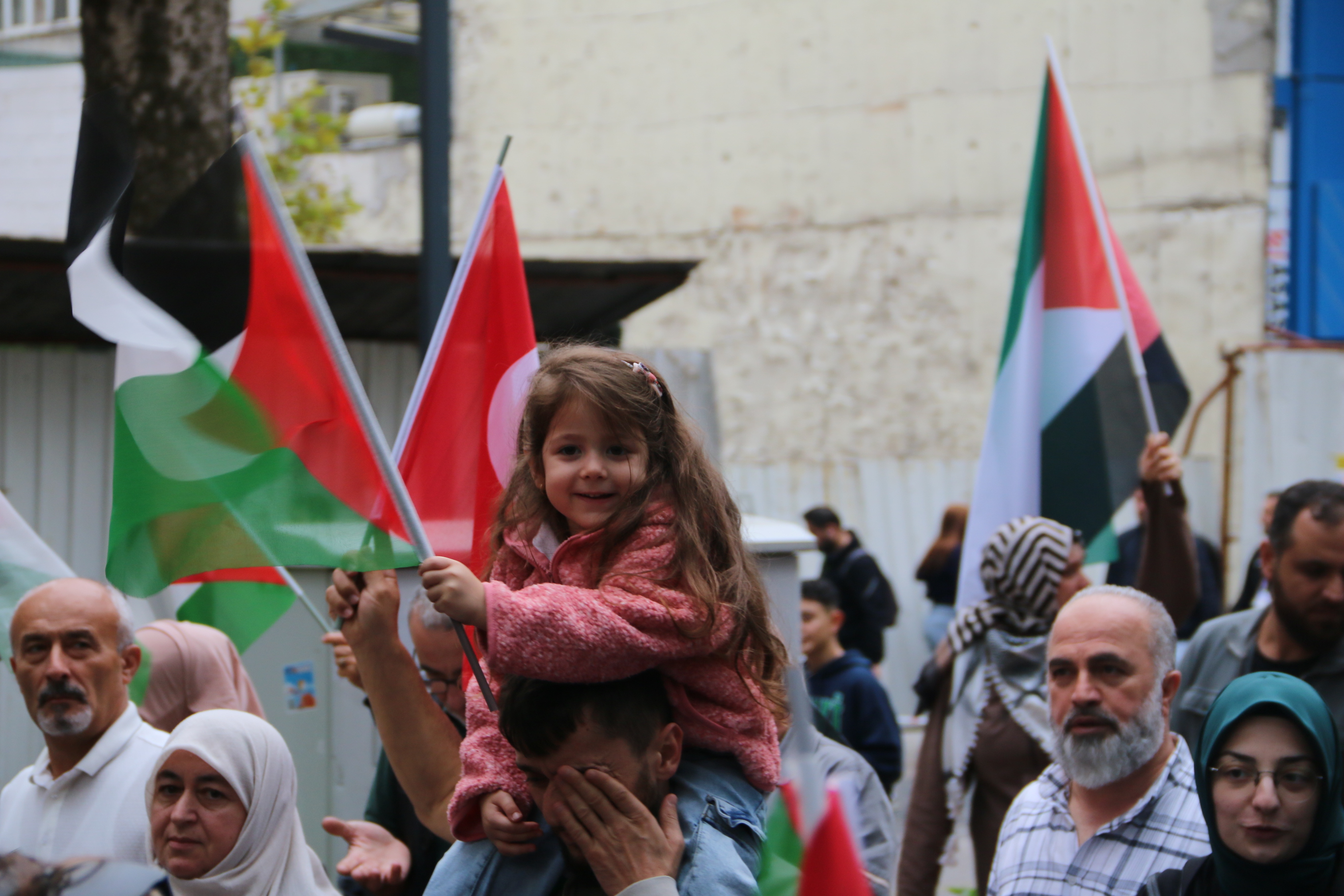 kocaelide-kuresel-sumud-filosuna-deste-935720-277875.jpg